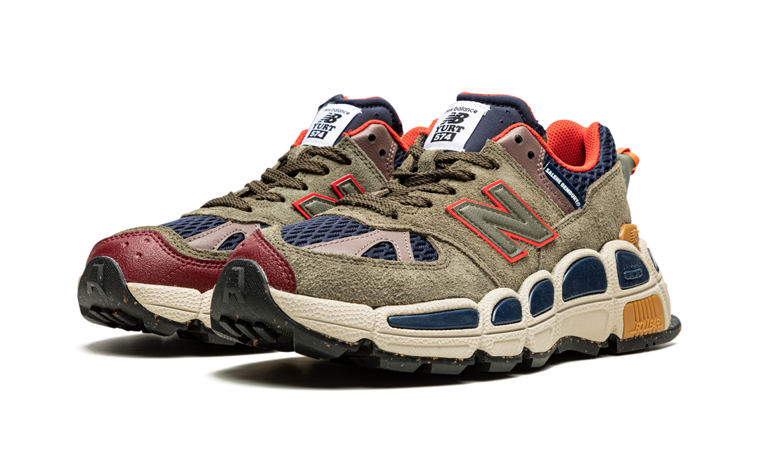NEW BALANCE 574 X SALEHE BEMBURY YURT TEAM FOREST GREEN