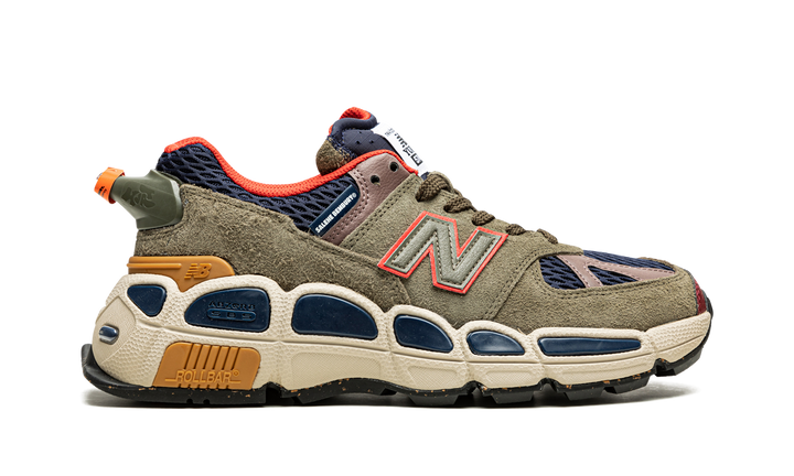 NEW BALANCE 574 X SALEHE BEMBURY YURT TEAM FOREST GREEN