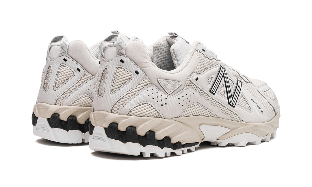 NEW BALANCE 610 NIMBUS CLOUD WHITE BLACK