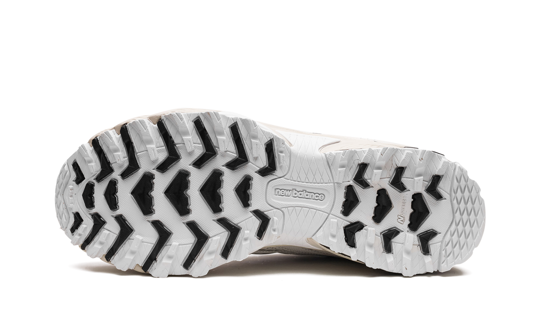 NEW BALANCE 610 NIMBUS CLOUD WHITE BLACK