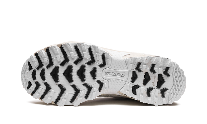 NEW BALANCE 610 NIMBUS CLOUD WHITE BLACK