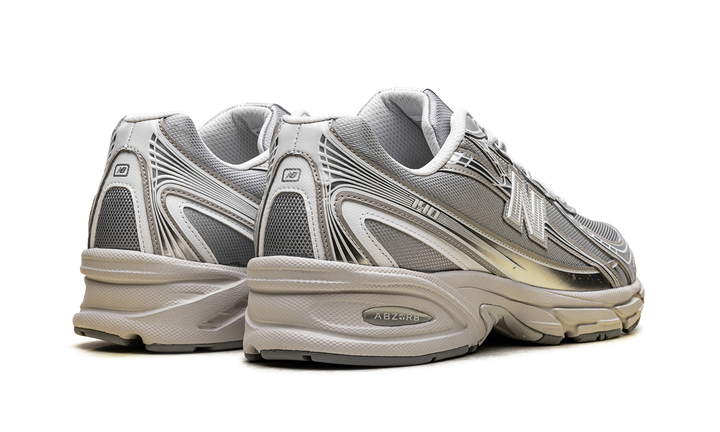 NEW BALANCE 740 METALLIC SILVER