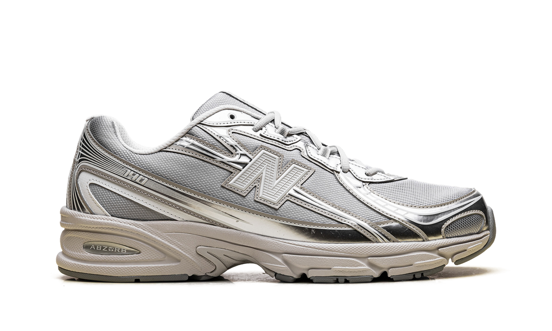 NEW BALANCE 740 METALLIC SILVER