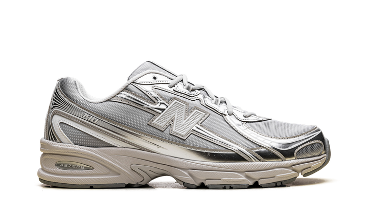 NEW BALANCE 740 METALLIC SILVER