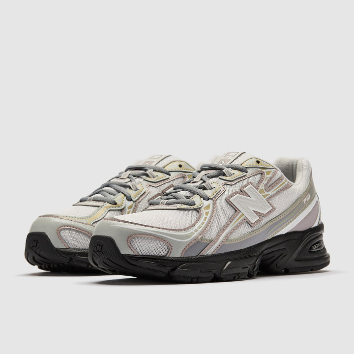NEW BALANCE 740 SILVER METALLIC RAIN CLOUD