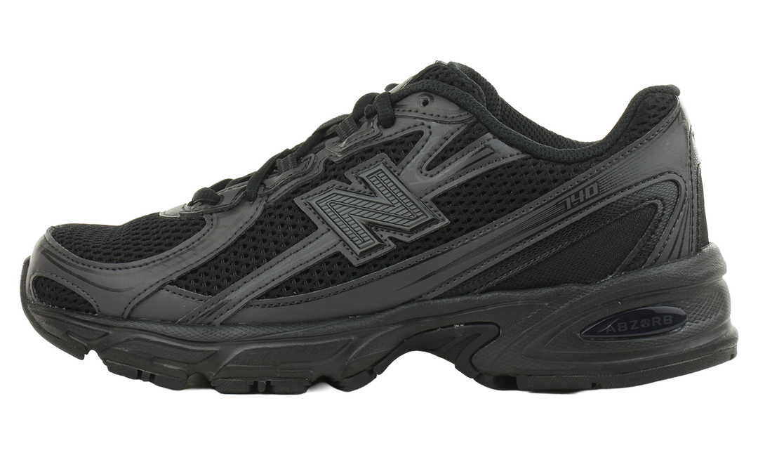 NEW BALANCE 740 TRIPLE BLACK (GS) — Stock 