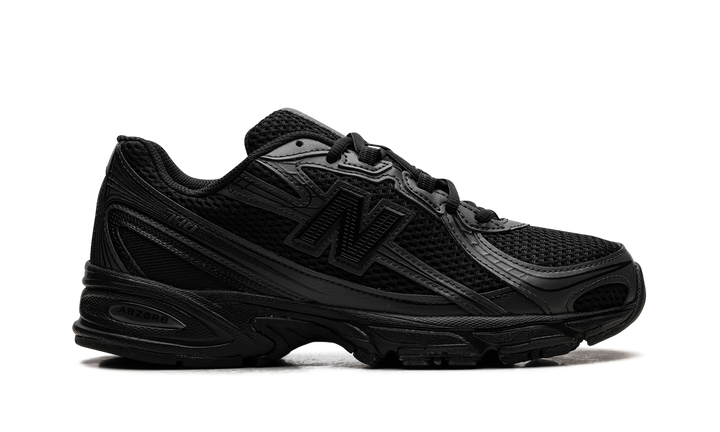 NEW BALANCE 740 TRIPLE BLACK