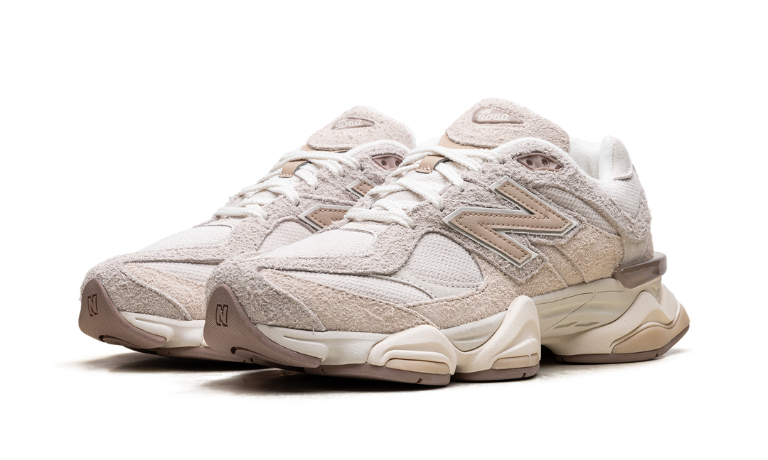 NEW BALANCE 9060 BISQUE SEA SALT
