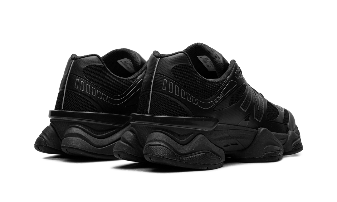 NEW BALANCE 9060 BLACK GREY BLACK — Stock
