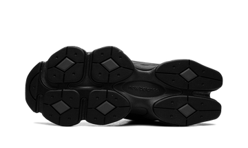 NEW BALANCE 9060 BLACK GREY BLACK — Stock
