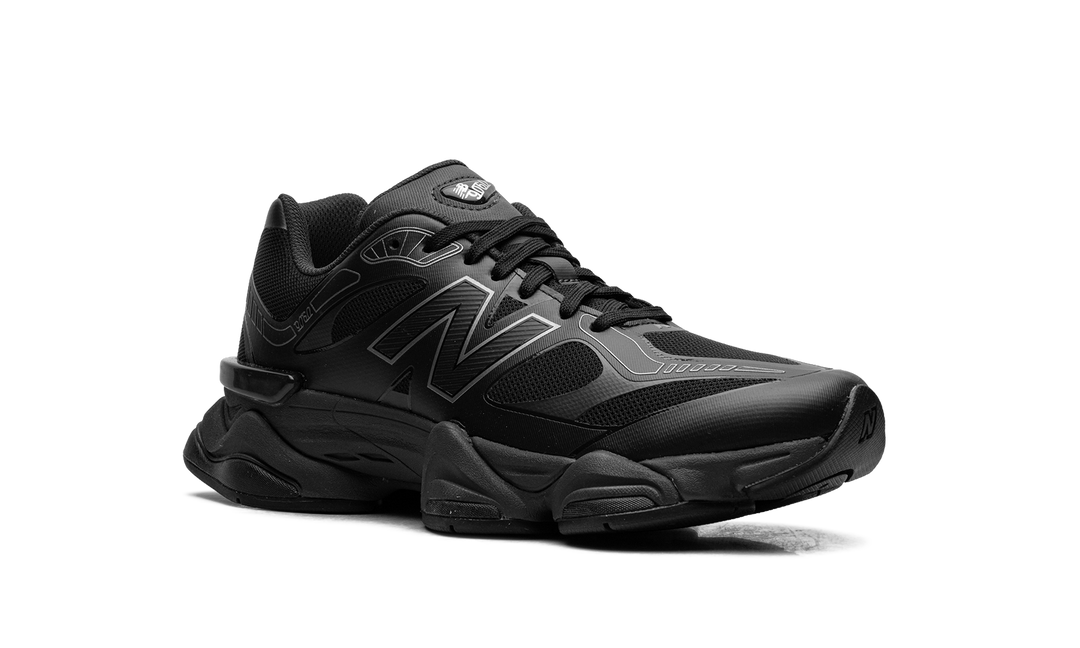 NEW BALANCE 9060 BLACK GREY BLACK — Stock