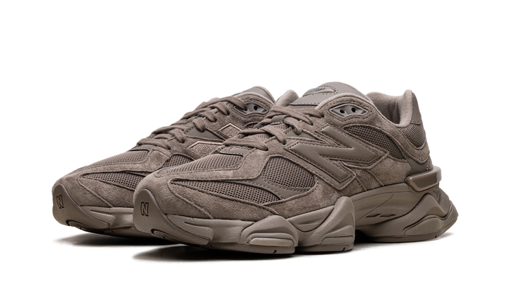 NEW BALANCE 9060 CHESTNUT