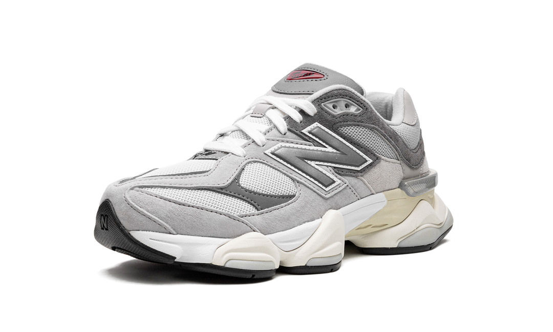 NEW BALANCE 9060 CLASSIC GREY