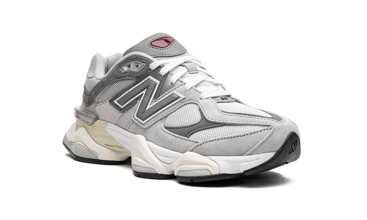 NEW BALANCE 9060 CLASSIC GREY