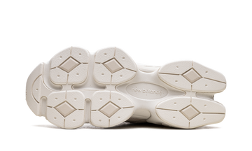 NEW BALANCE 9060 CREAM LEOPARD — Stock