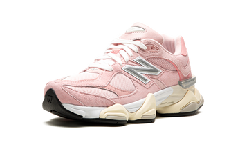NEW BALANCE 9060 CRYSTAL PINK — Stock