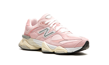 NEW BALANCE 9060 CRYSTAL PINK — Stock