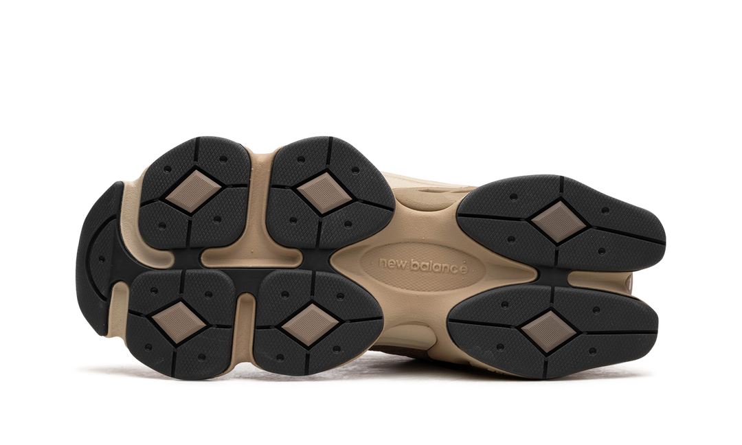 NEW BALANCE 9060 DRIFTWOOD CASTLEROCK