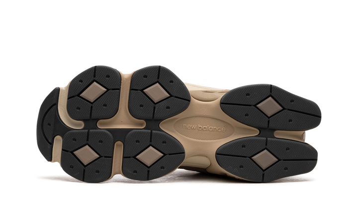 NEW BALANCE 9060 DRIFTWOOD CASTLEROCK