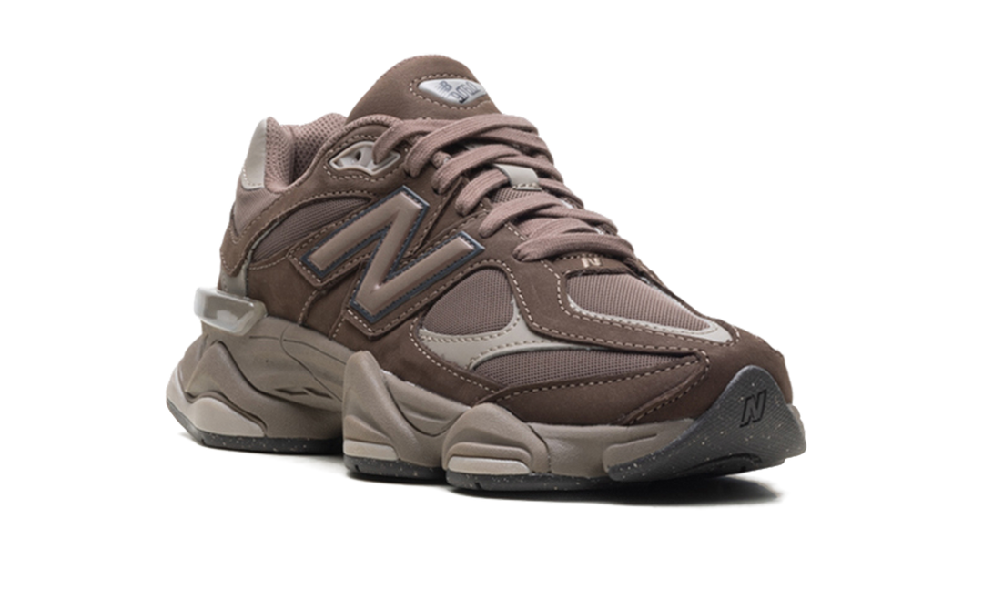 NEW BALANCE 9060 MONO CORTADO