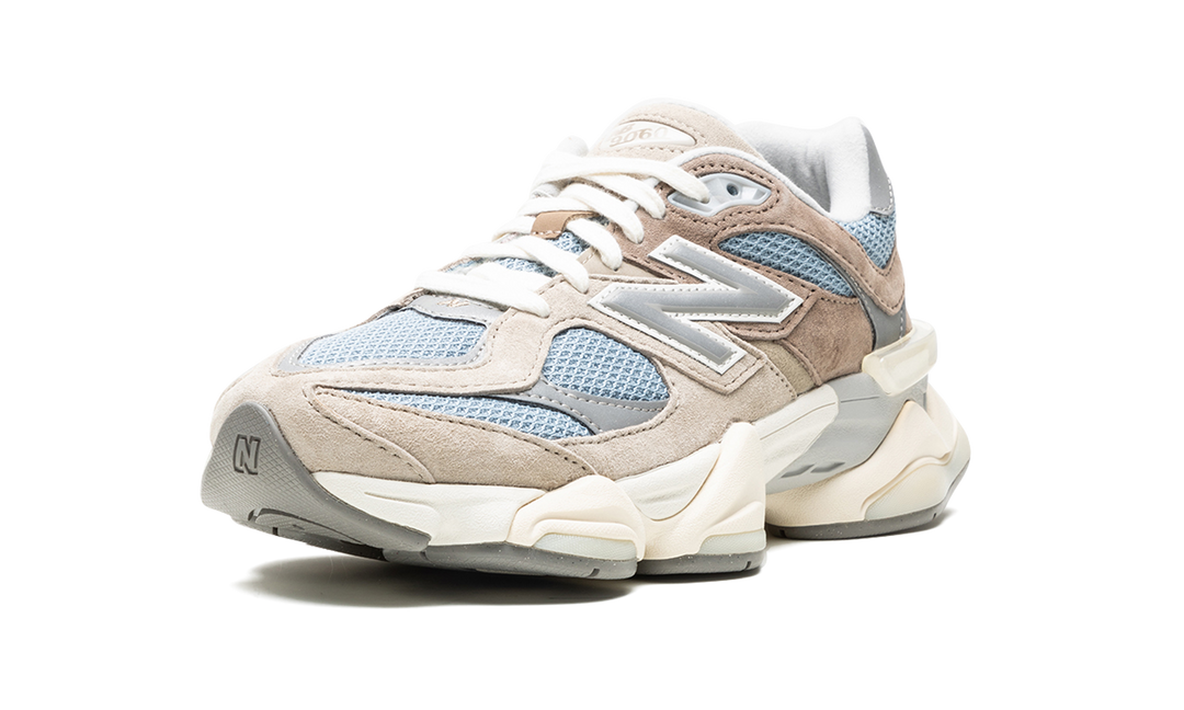 NEW BALANCE 9060 &