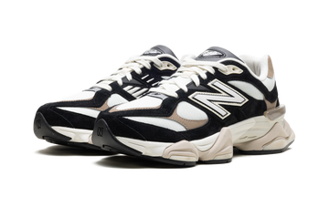 NEW BALANCE 9060 SEA SALT BONE