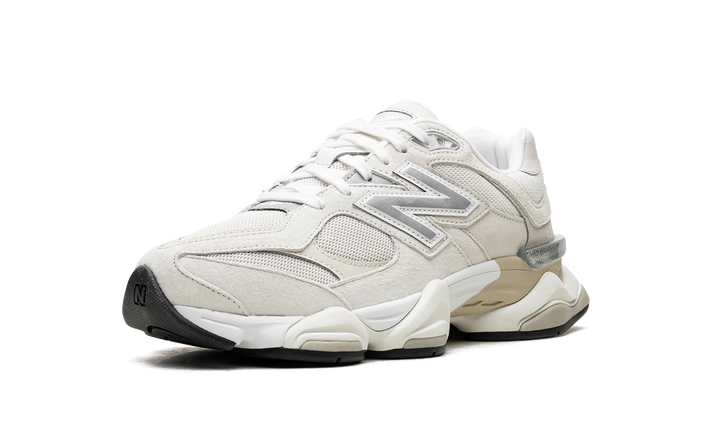NEW BALANCE 9060 SEA SALT MOONBEAM — Stock 