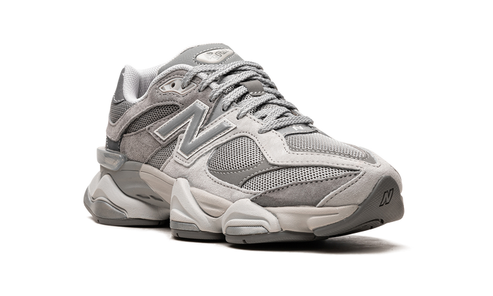NEW BALANCE 9060 SHADOW GREY