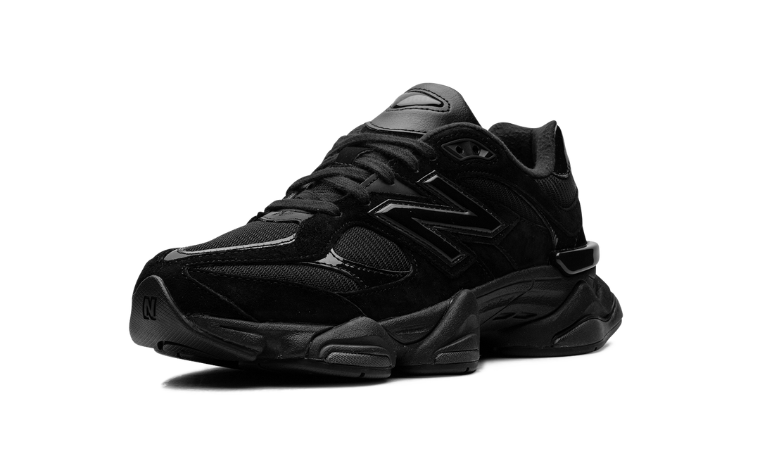 NEW BALANCE 9060 TRIPLE BLACK PATENT