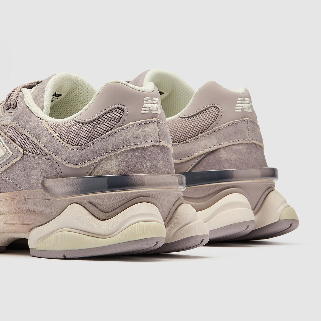 NEW BALANCE 9060 TRUFFLE SALT