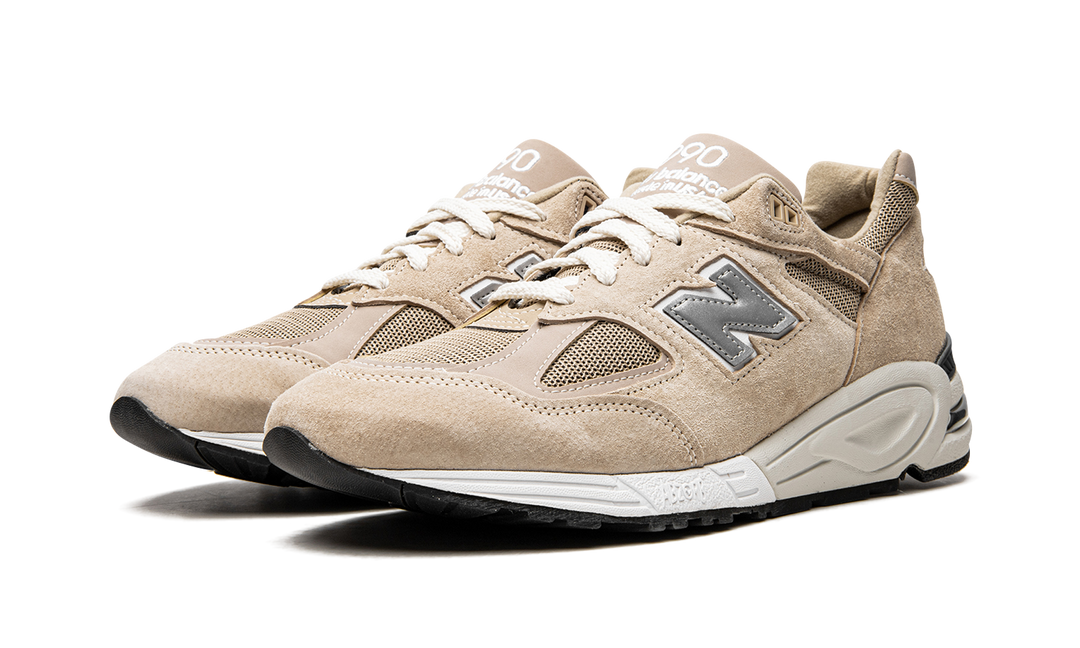 NEW BALANCE 990V2 MADE IN USA X KITH TAN