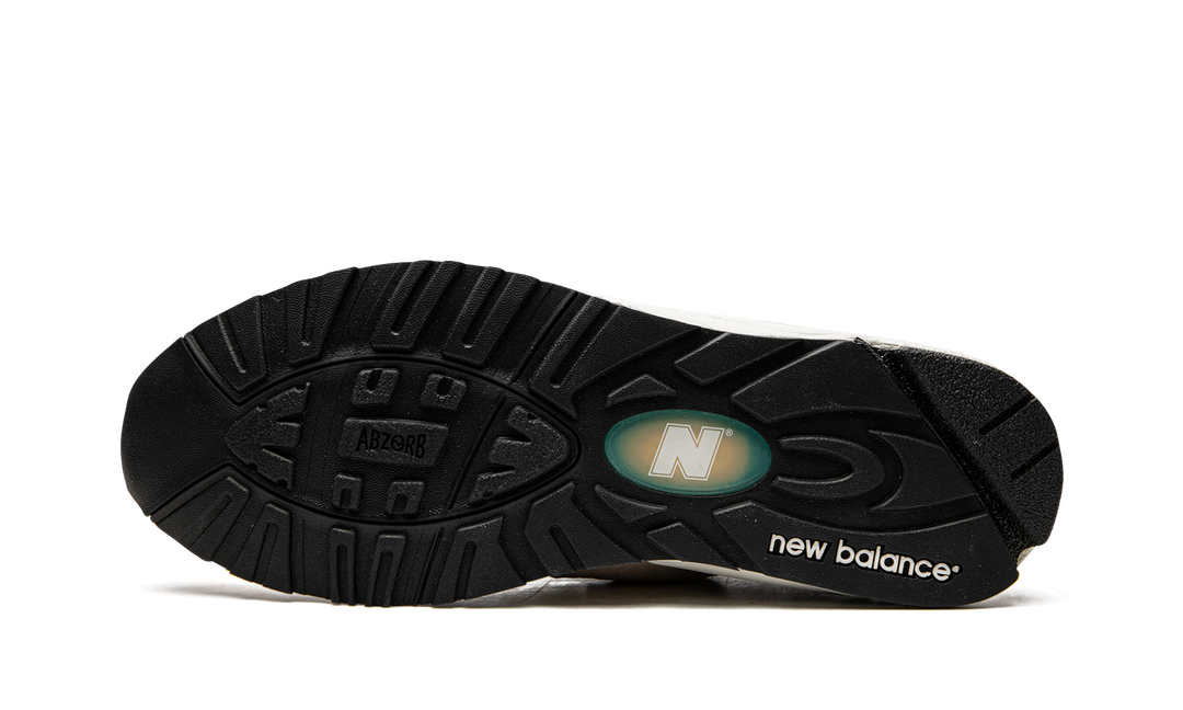 NEW BALANCE 990V2 MADE IN USA X KITH TAN