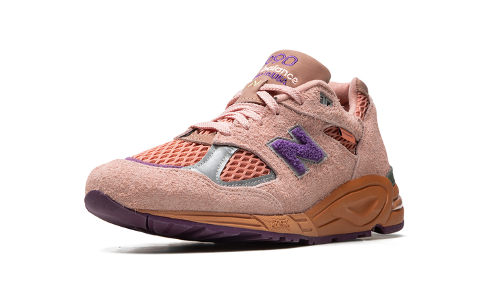 NEW BALANCE 990V2 MADE IN USA X SALEHE BEMBURY SAND BE THE TIME