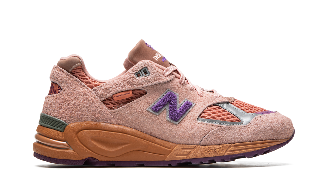 NEW BALANCE 990V2 MADE IN USA X SALEHE BEMBURY SAND BE THE TIME