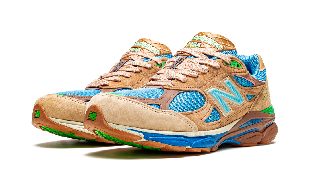 NEW BALANCE 990V3 X JOE FRESHGOODS OUTSIDE CLOTHES