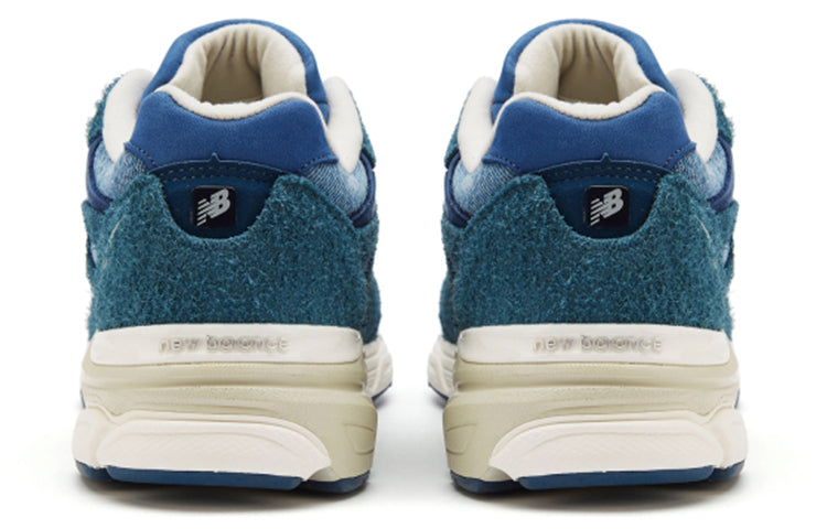 NEW BALANCE 990V3 X LEVI’S BLUE