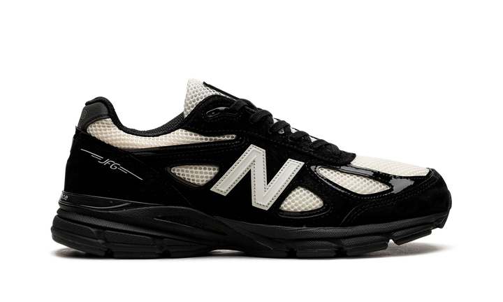 NEW BALANCE 990V4 X JOE FRESHGOODS BLACK WHITE