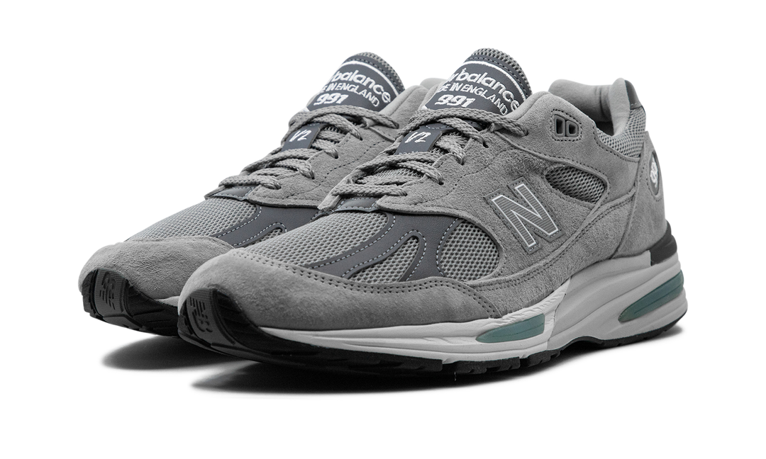 NEW BALANCE 991V2 MADE IN UK GREY