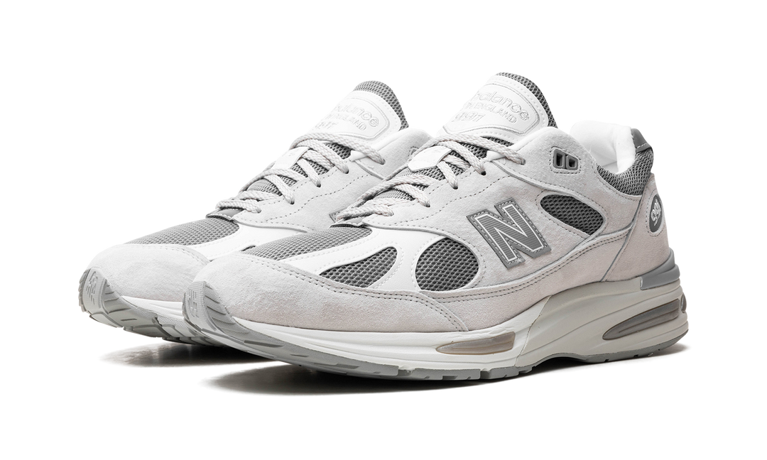 NEW BALANCE 991V2 MIUK NIMBUS CLOUD