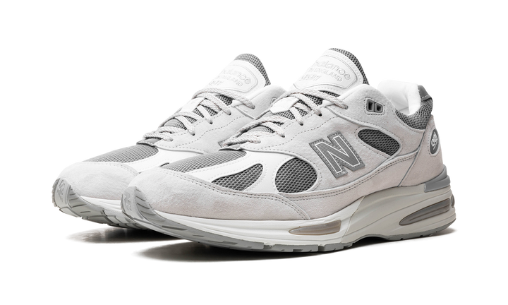 NEW BALANCE 991V2 MIUK NIMBUS CLOUD