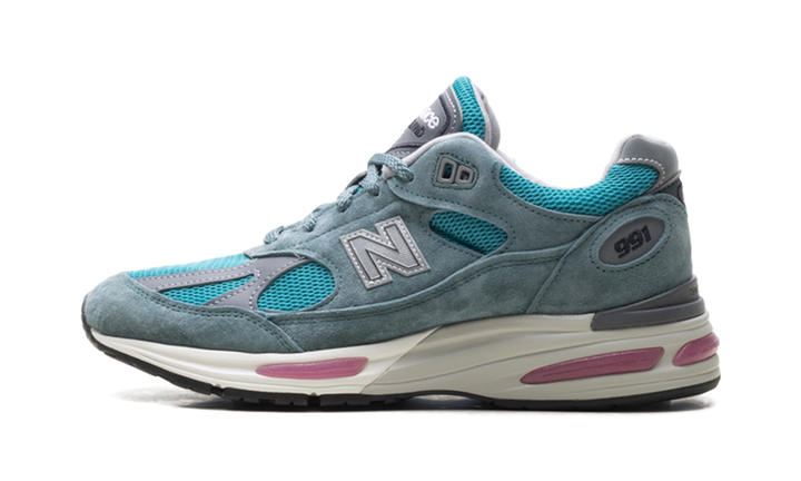 NEW BALANCE 991V2 MIUK PORCELAIN GREEN