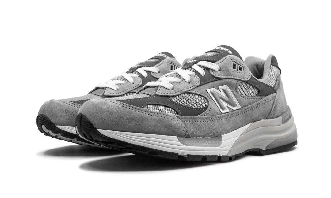 NEW BALANCE 992 GREY