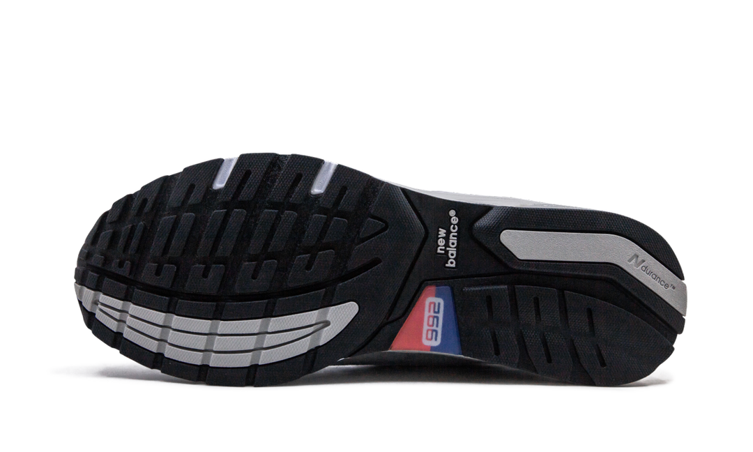 NEW BALANCE 992 GREY