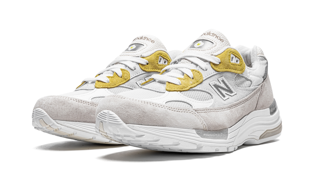 NEW BALANCE 992 X PAPERBOY PARIS WHITE BEIGE