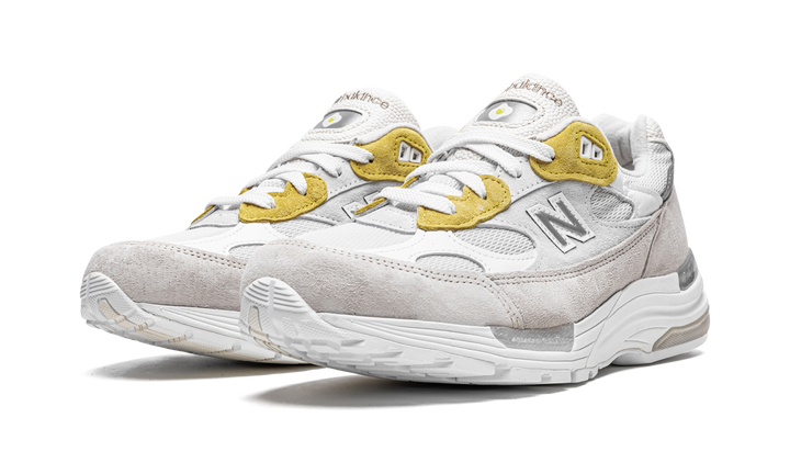 NEW BALANCE 992 X PAPERBOY PARIS WHITE BEIGE