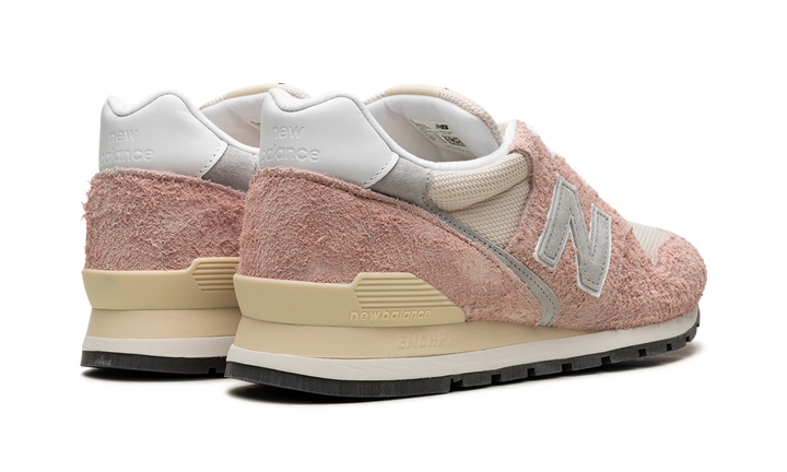 NEW BALANCE 996 MIUSA PINK HAZE