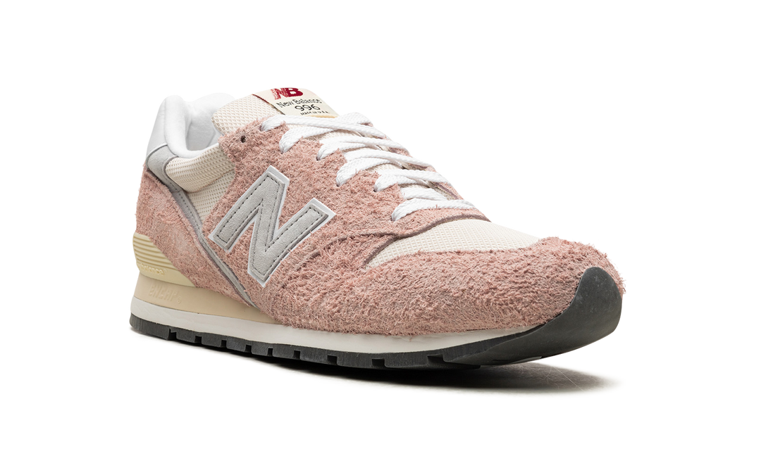 NEW BALANCE 996 MIUSA PINK HAZE