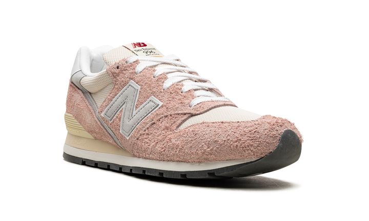 NEW BALANCE 996 MIUSA PINK HAZE