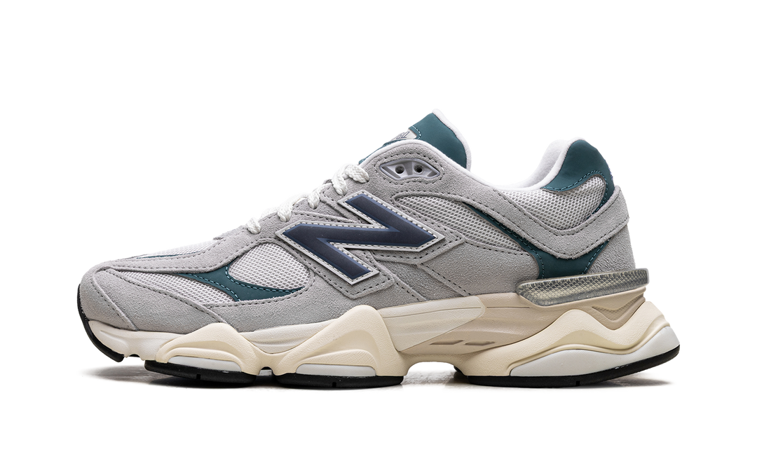 NEW BALANCE 9060 &