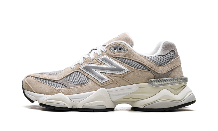 NEW BALANCE 9060 &